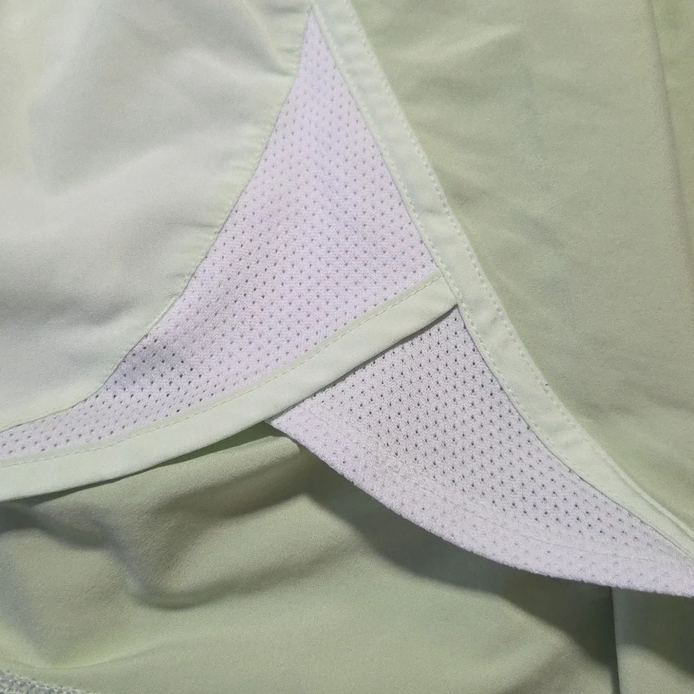 Under Armour Green Athletic Shorts - Picture 4 of 11